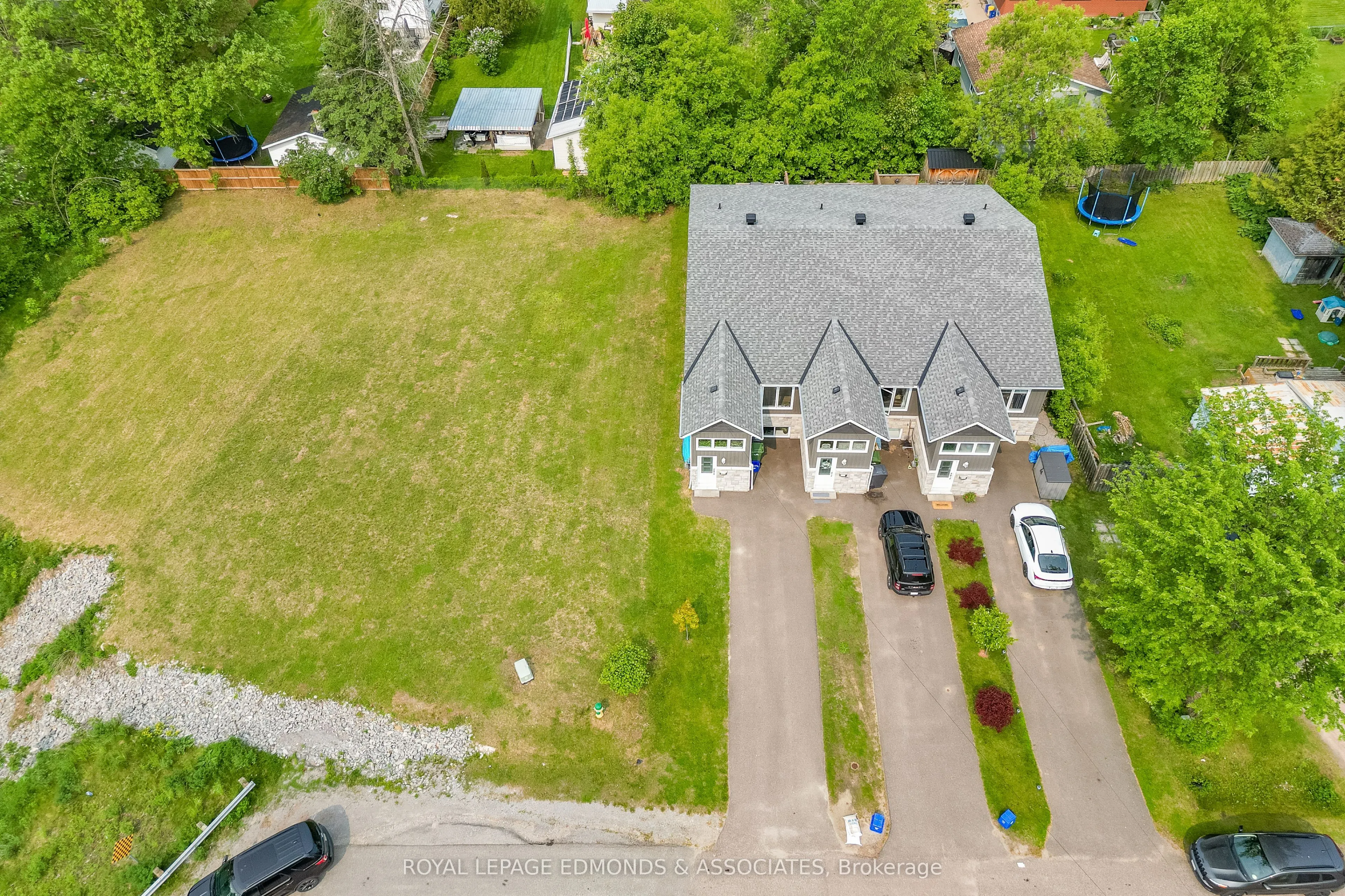 464 Dominion Street