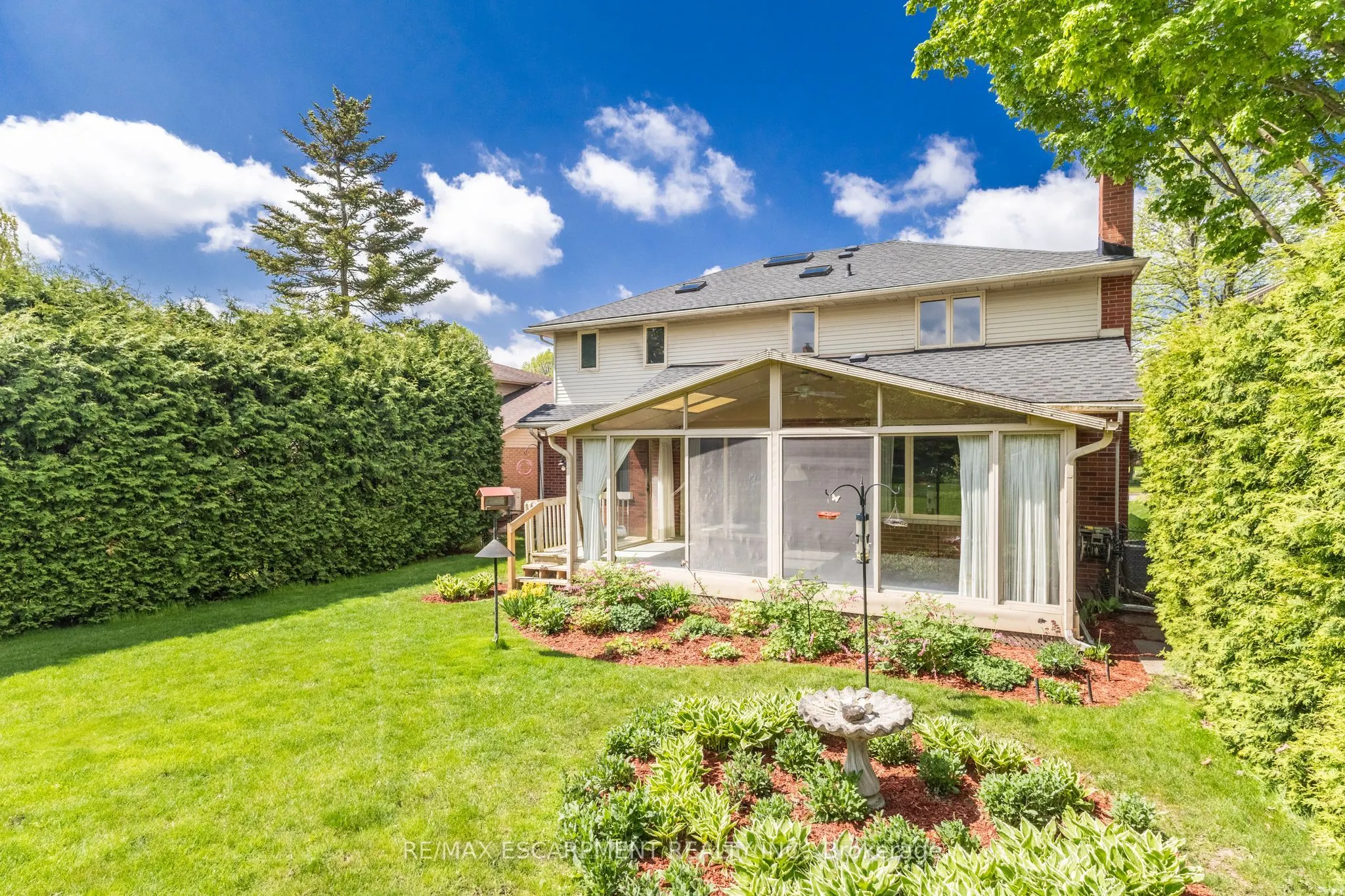 11 Bridlewood Drive