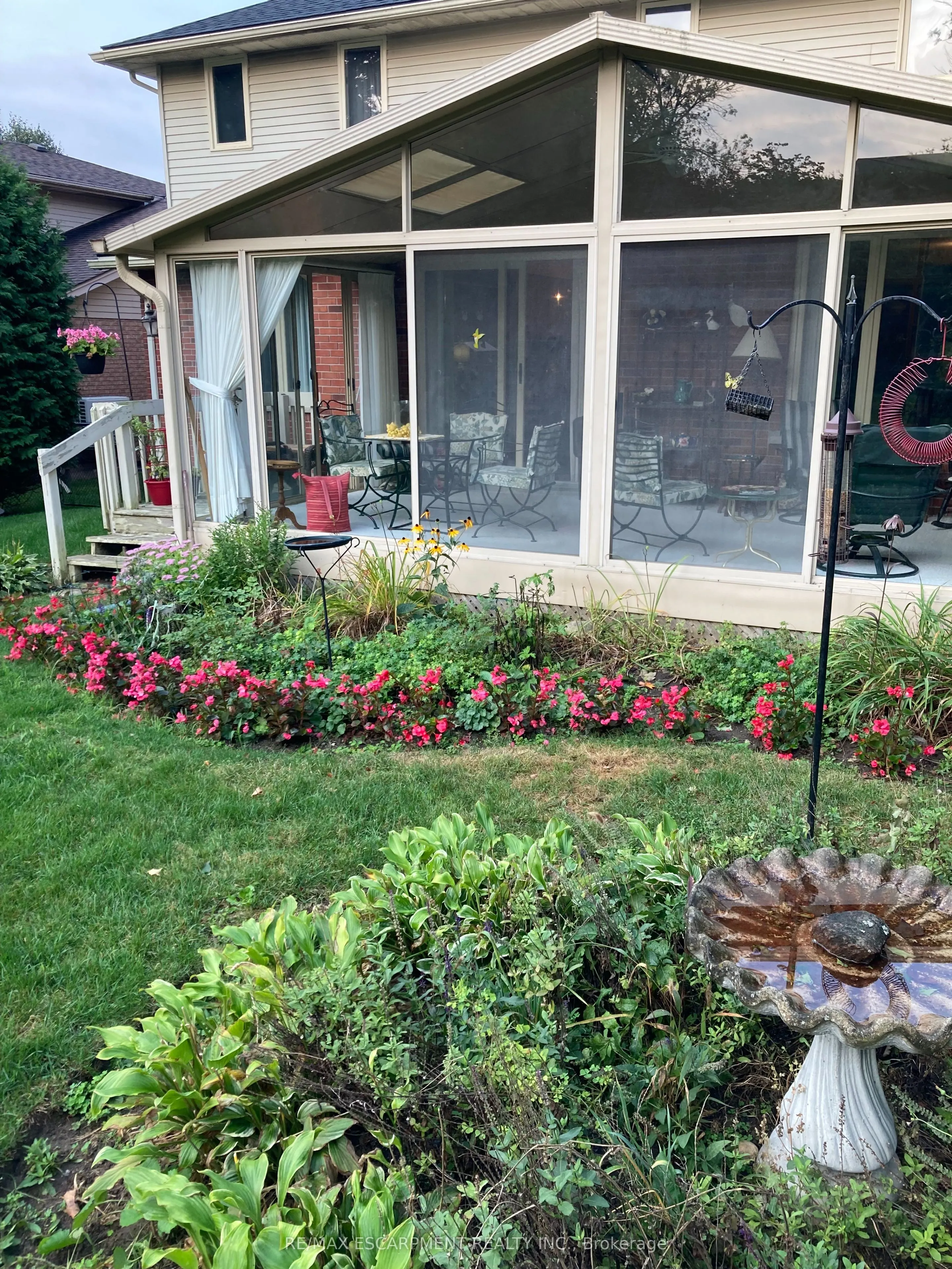 11 Bridlewood Drive