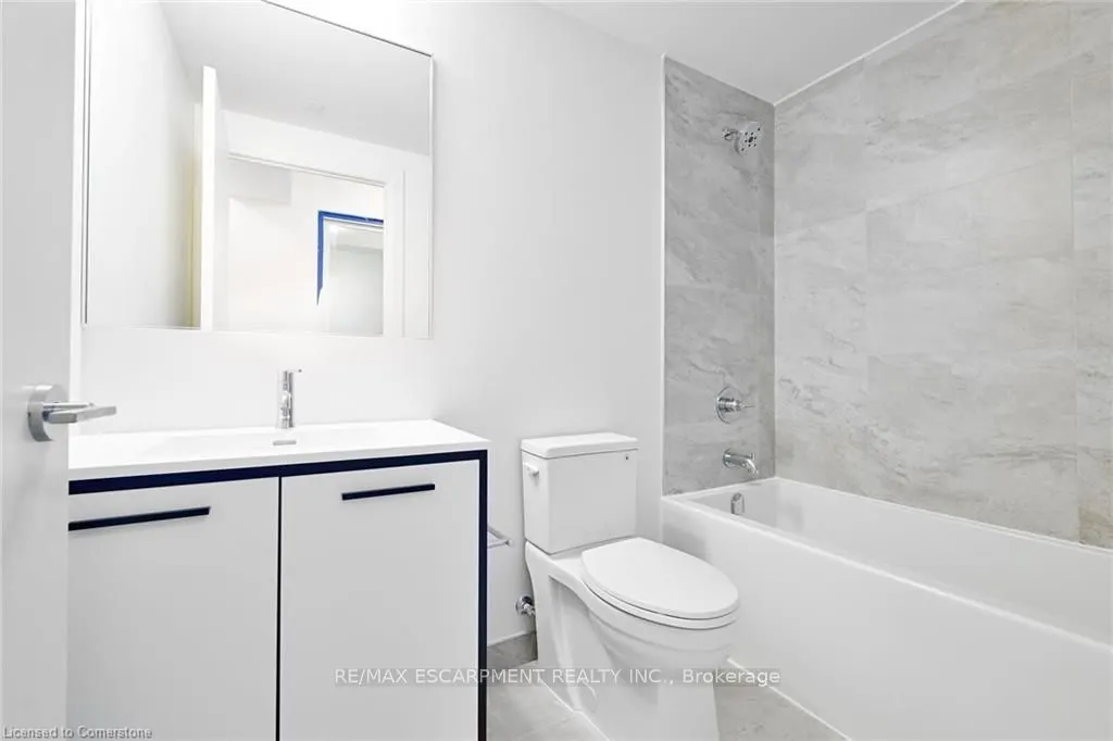 385 WINSTON Road, #901