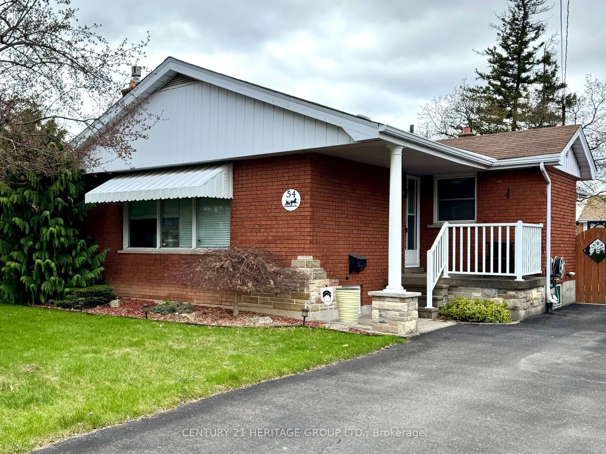 54 Sherwood Rise