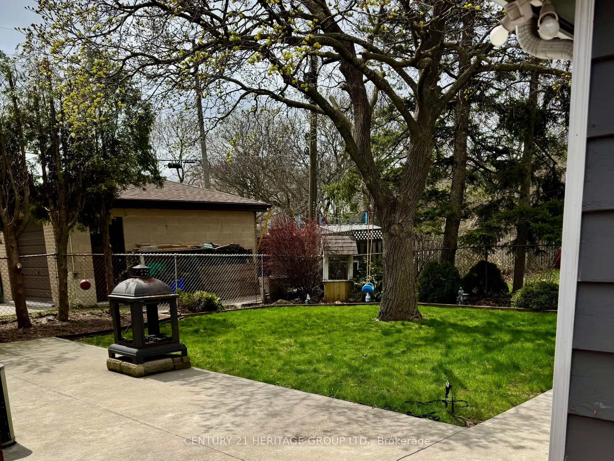 54 Sherwood Rise