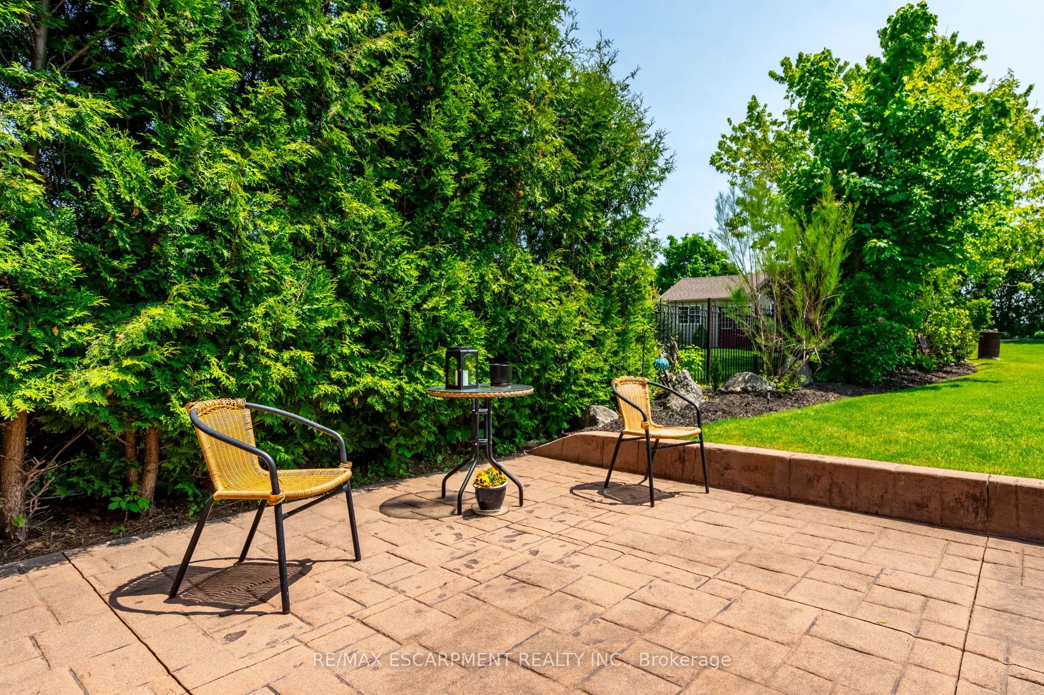 19 Savona Crescent