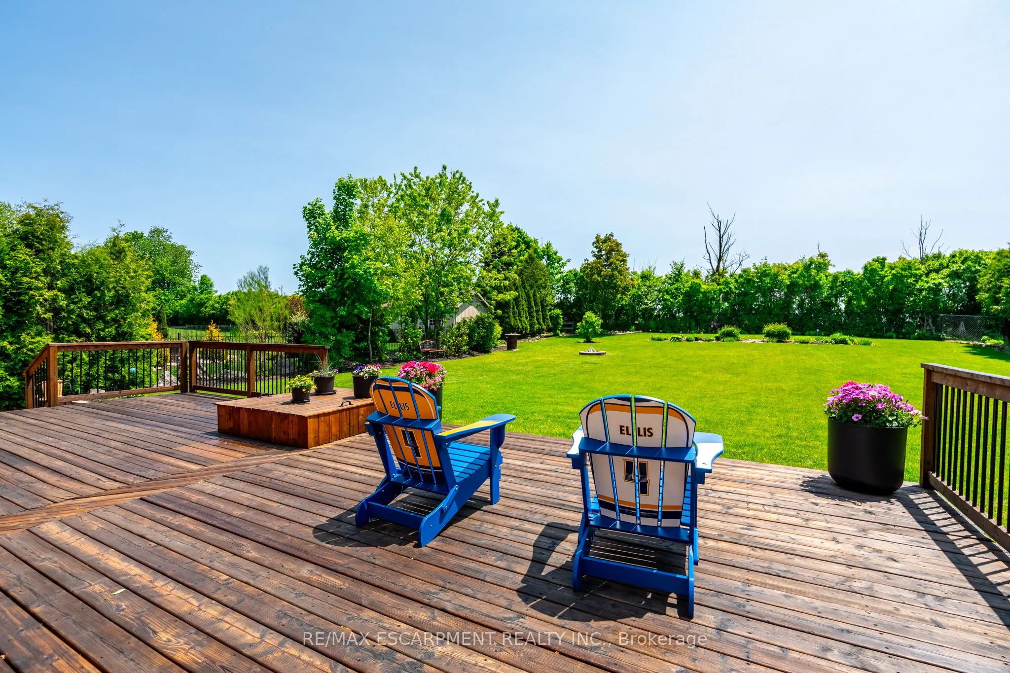 19 Savona Crescent