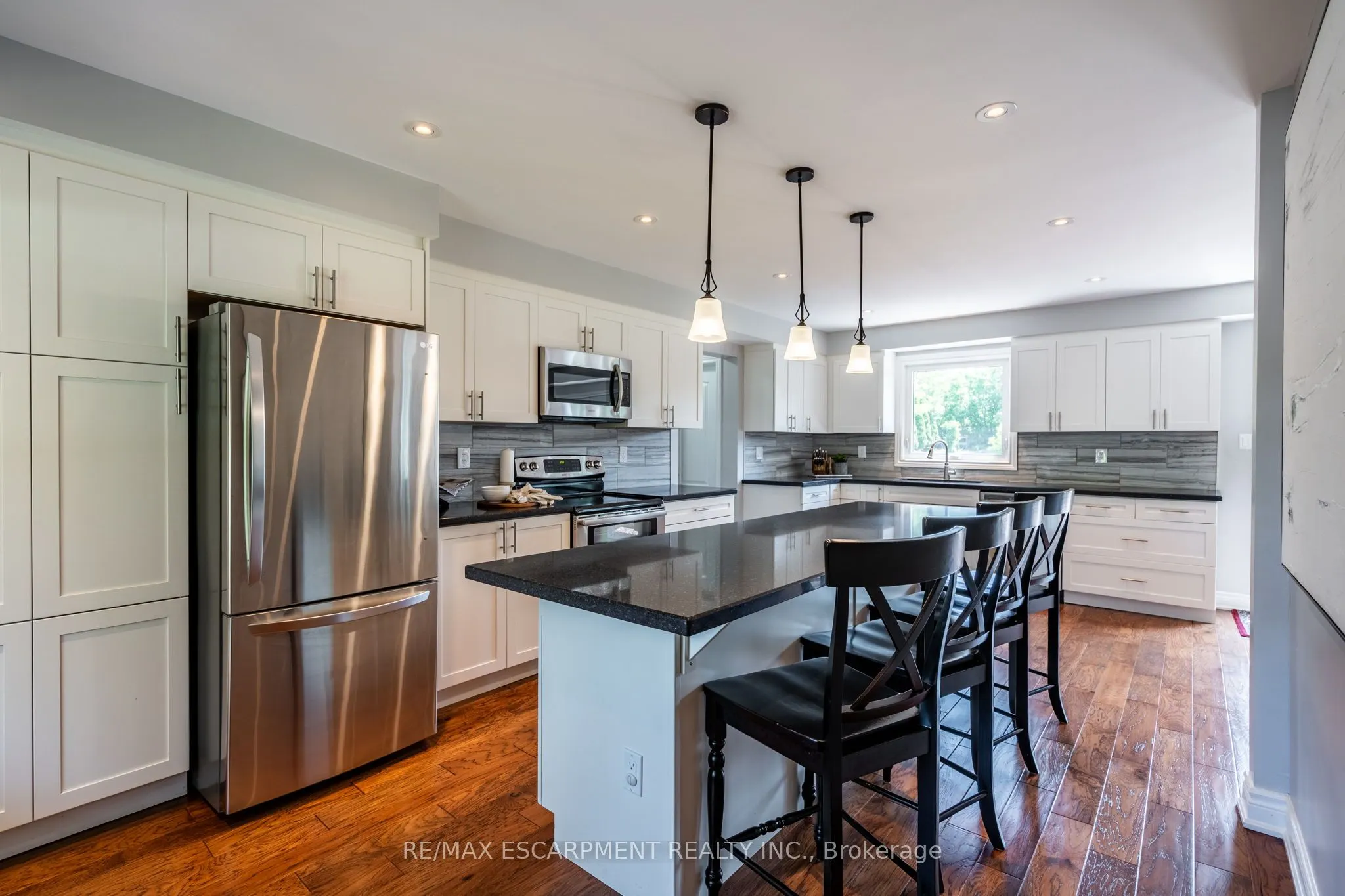 19 Savona Crescent