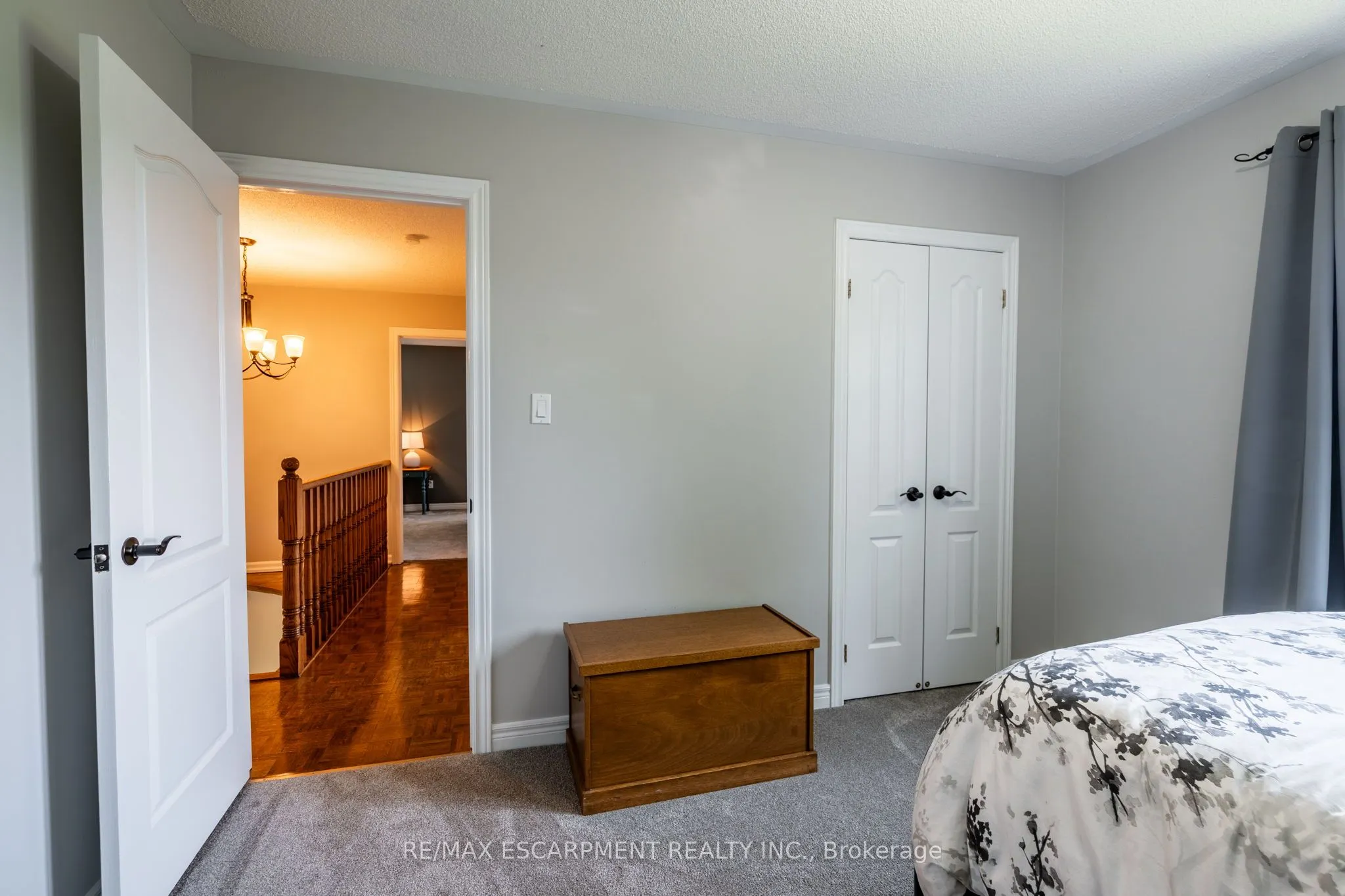 19 Savona Crescent