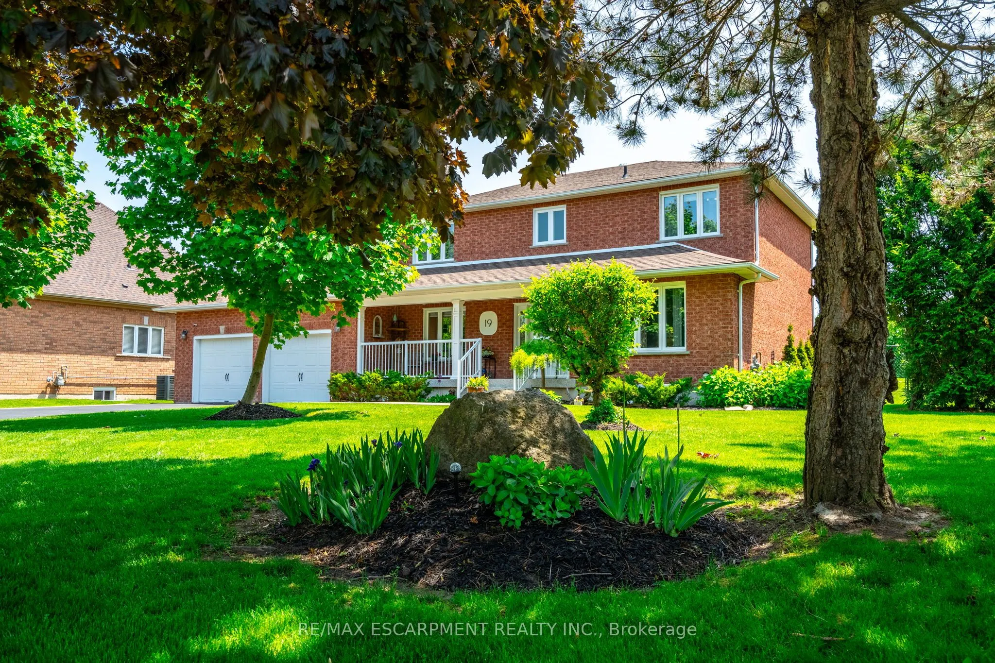 19 Savona Crescent