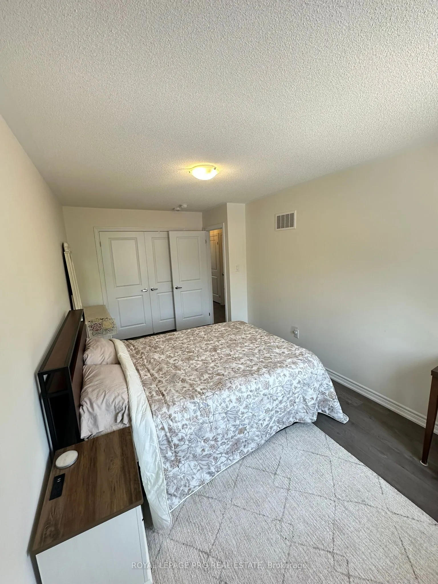 112 Winters Way