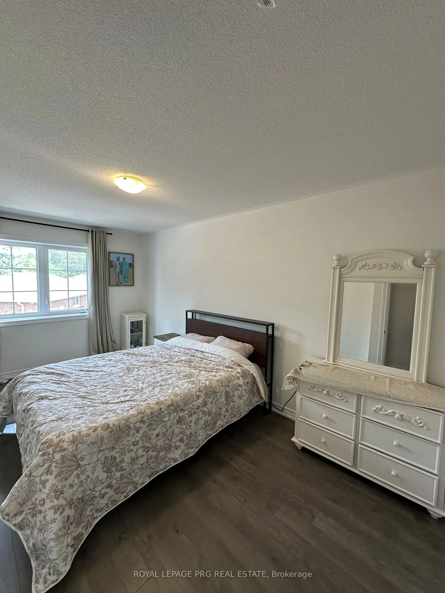 112 Winters Way