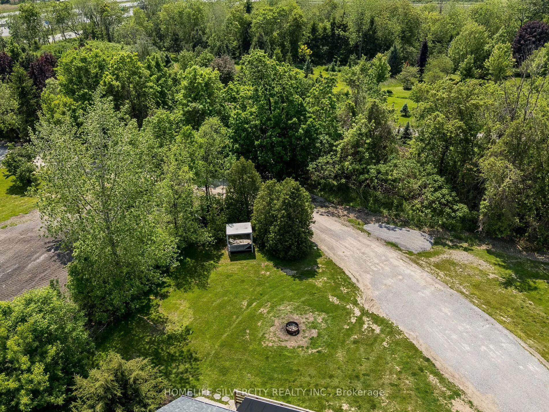 4613 N Service Road