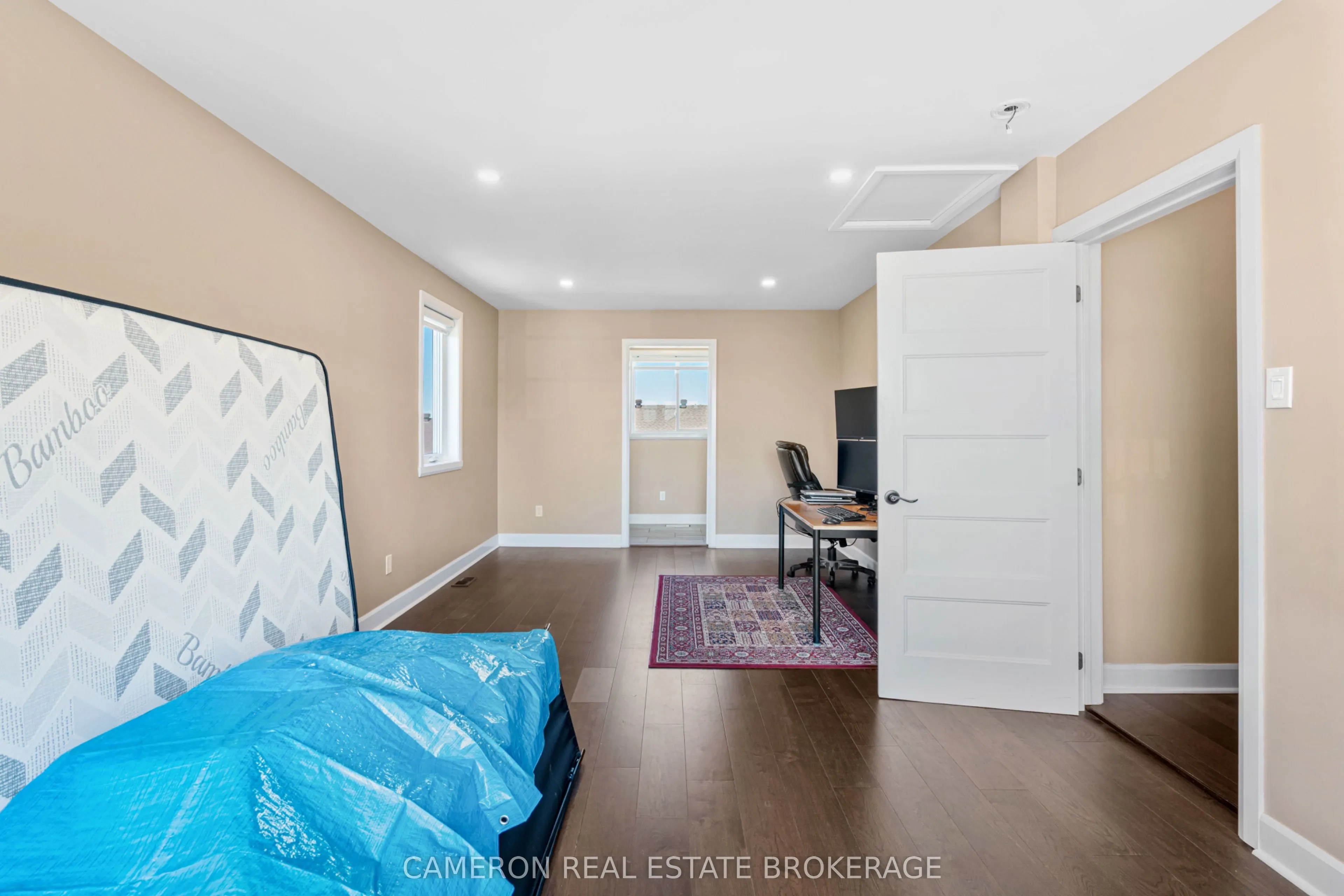 205 Eastport Drive