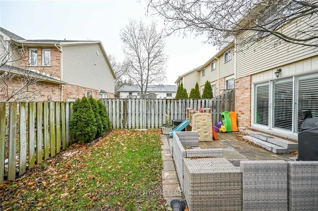 40 Frances Avenue