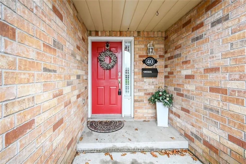 40 Frances Avenue