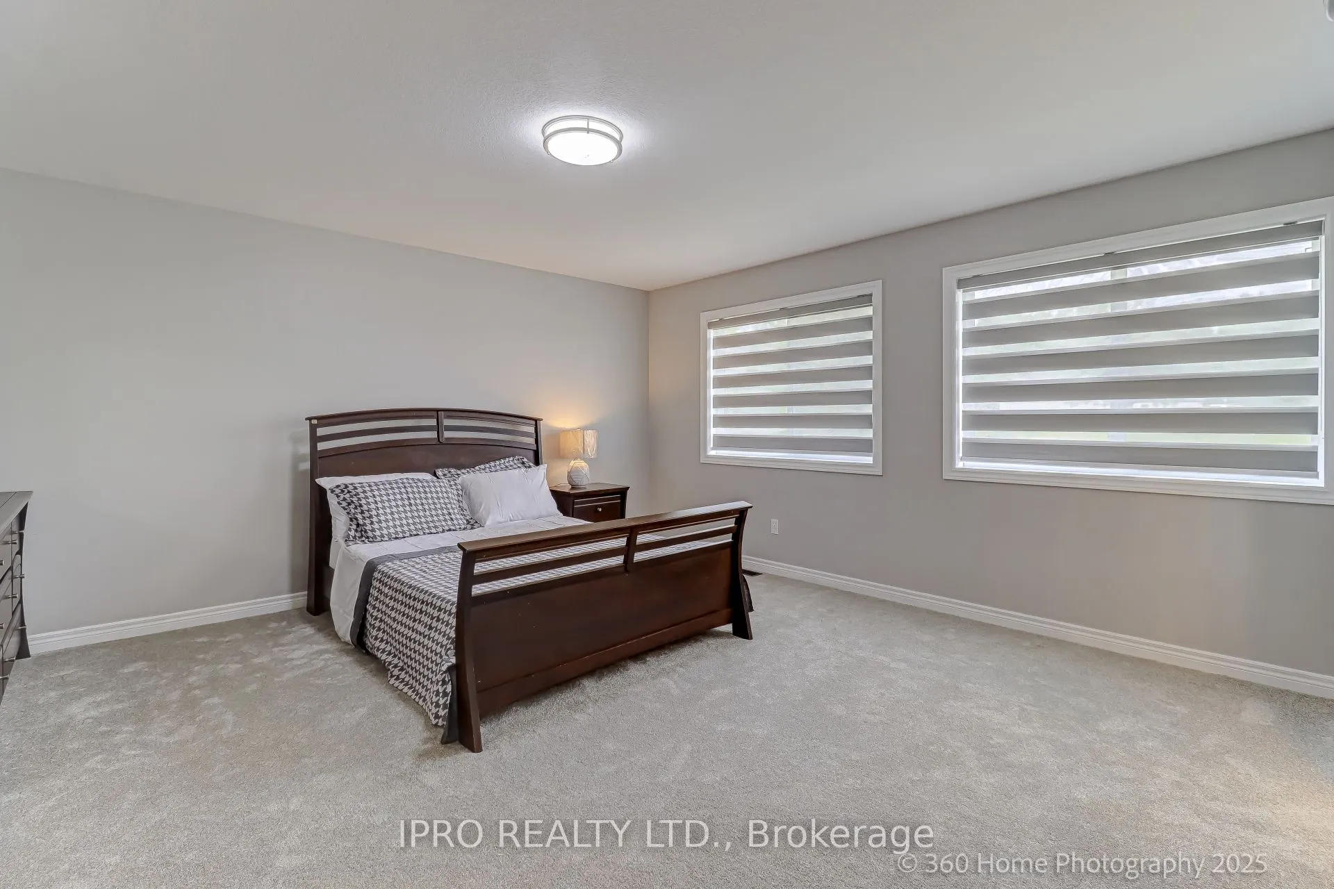 37 Woodland Drive