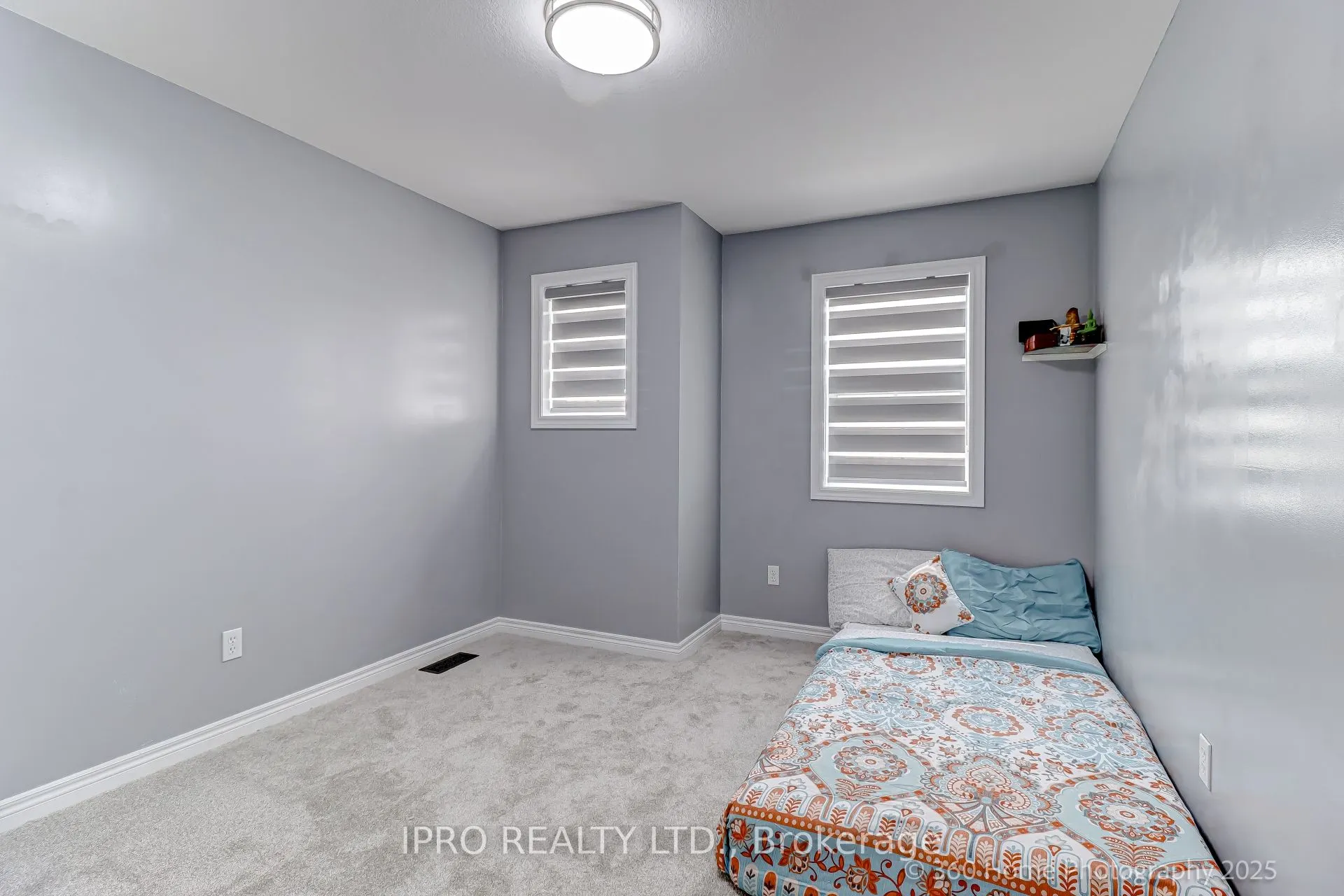 37 Woodland Drive