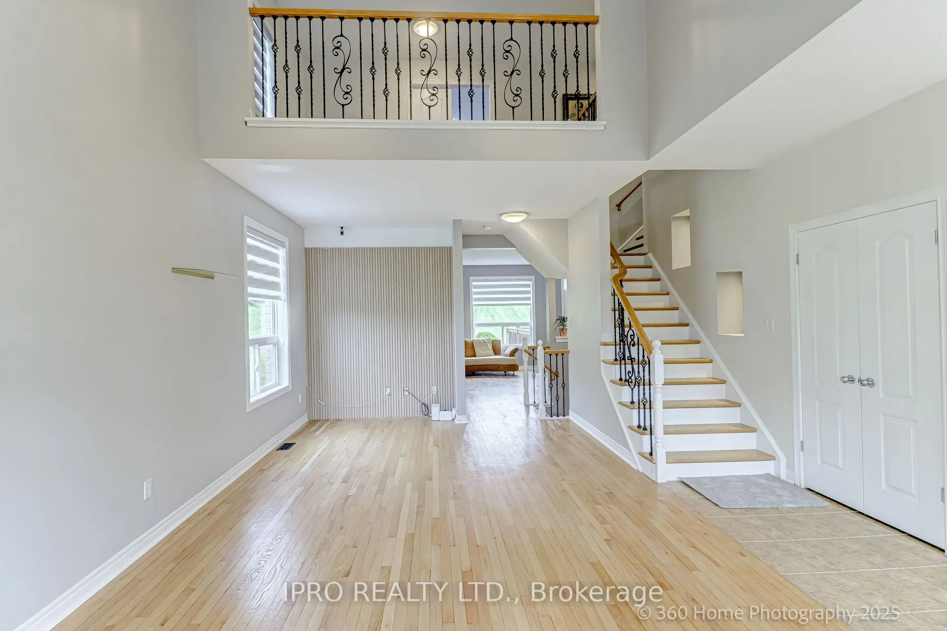 37 Woodland Drive