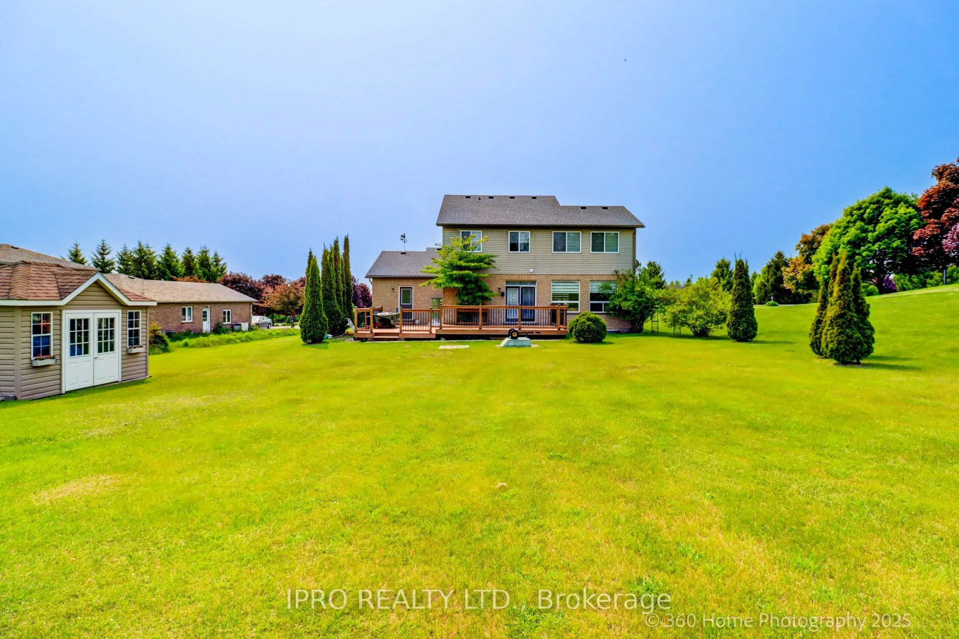 37 Woodland Drive