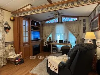 3 Mireille Private E