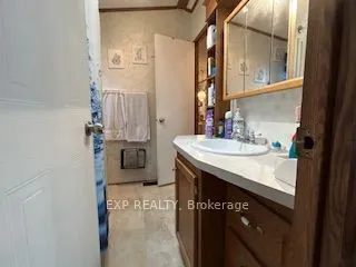 3 Mireille Private E