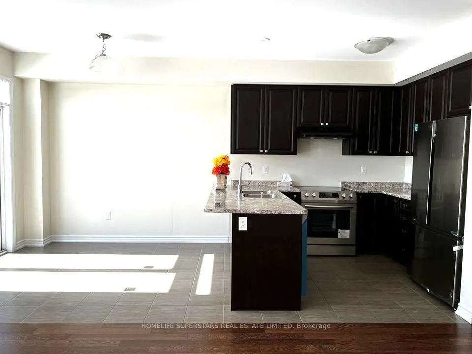 216 Explorer Way
