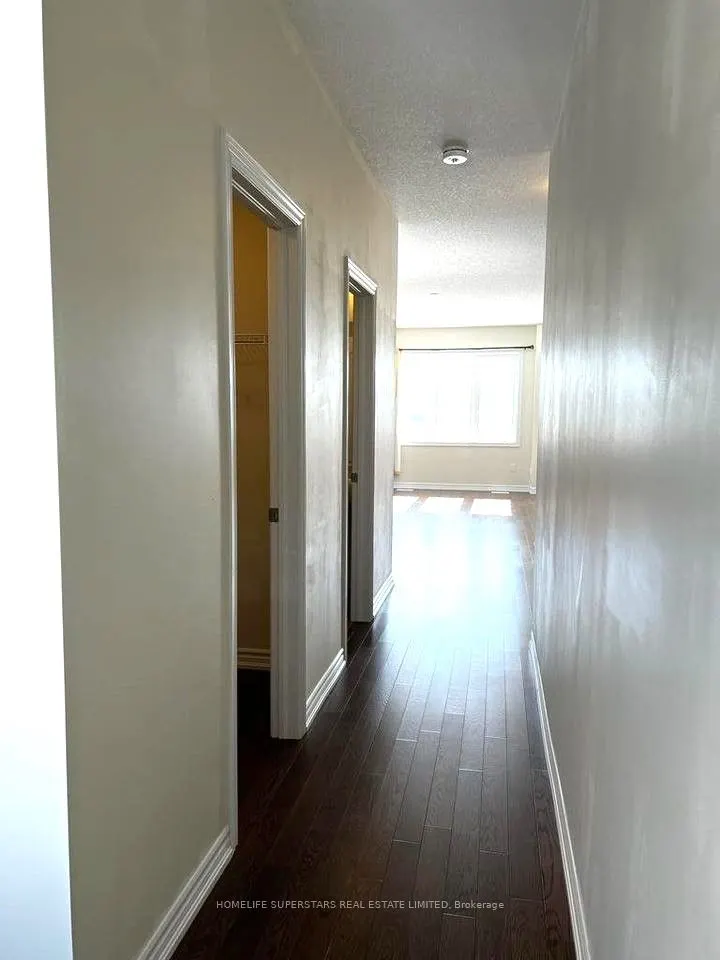 216 Explorer Way