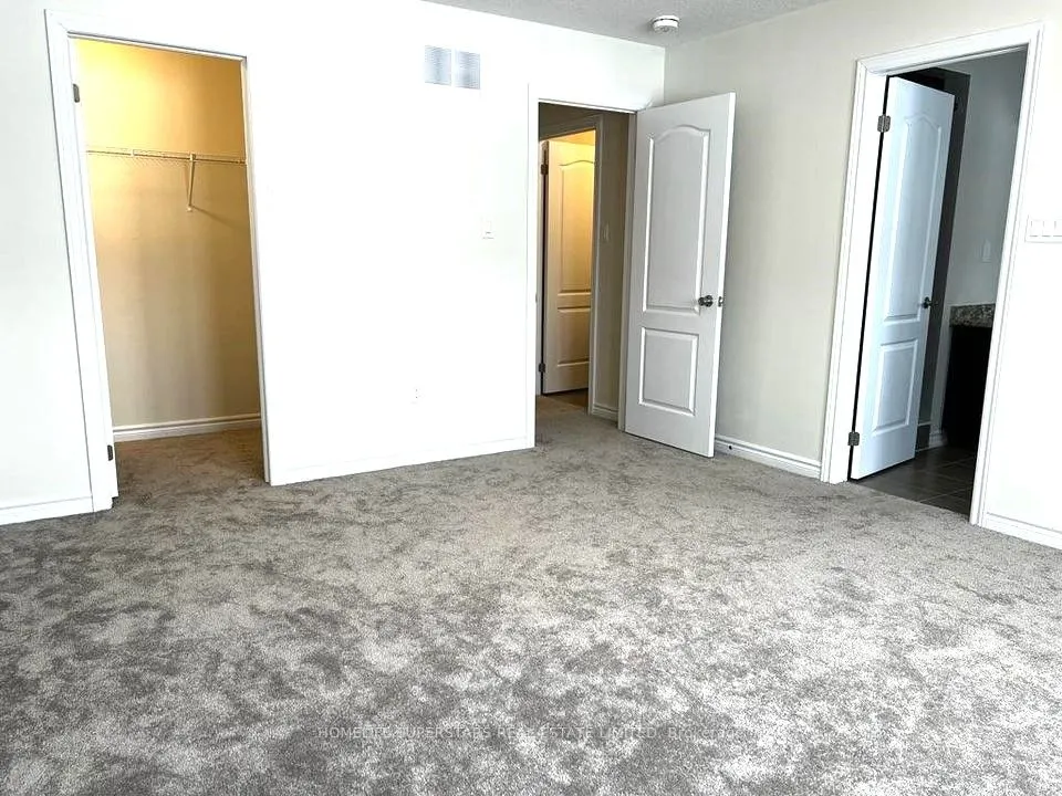216 Explorer Way