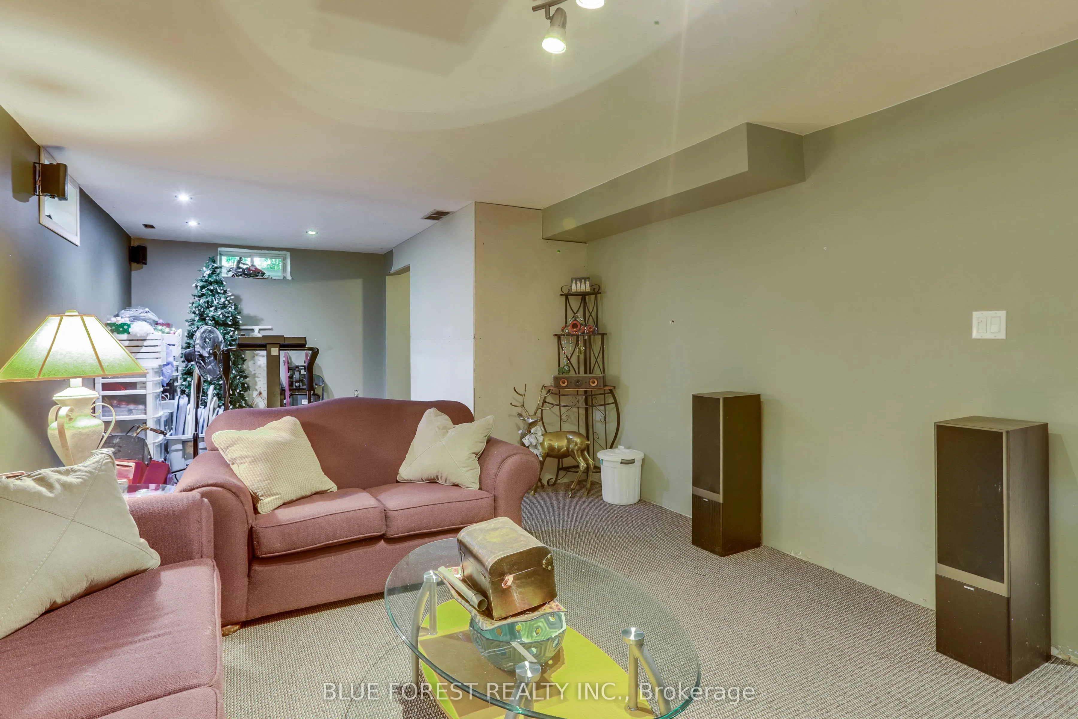 14 Eric Drive