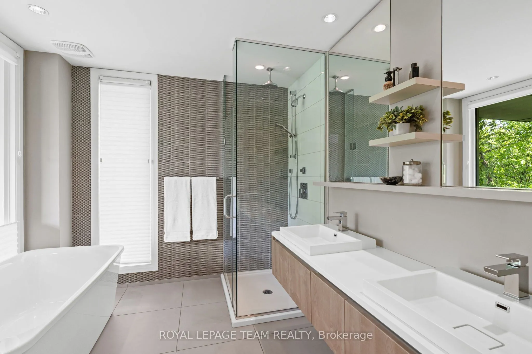 5 Rosedale Avenue