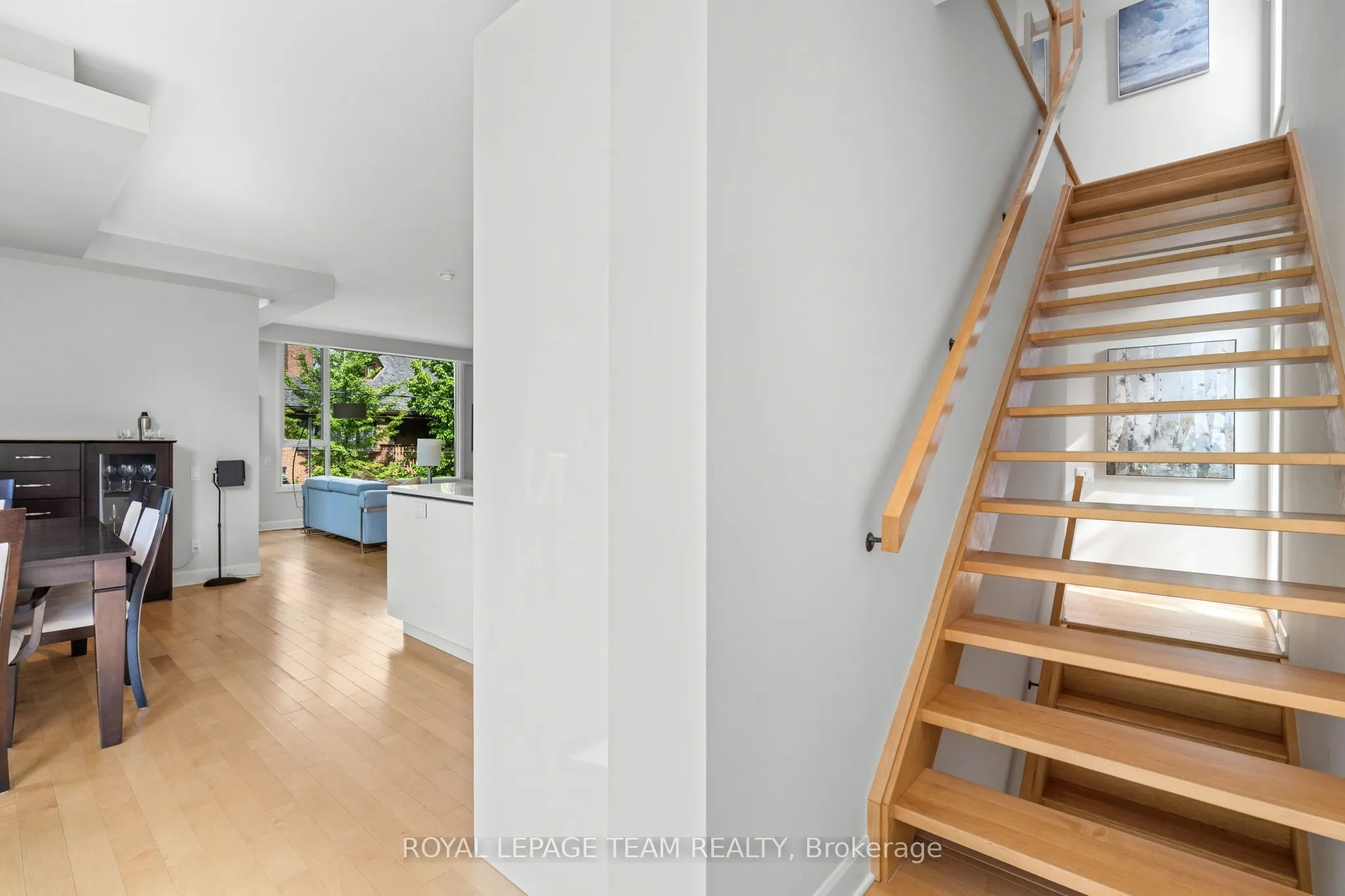 5 Rosedale Avenue