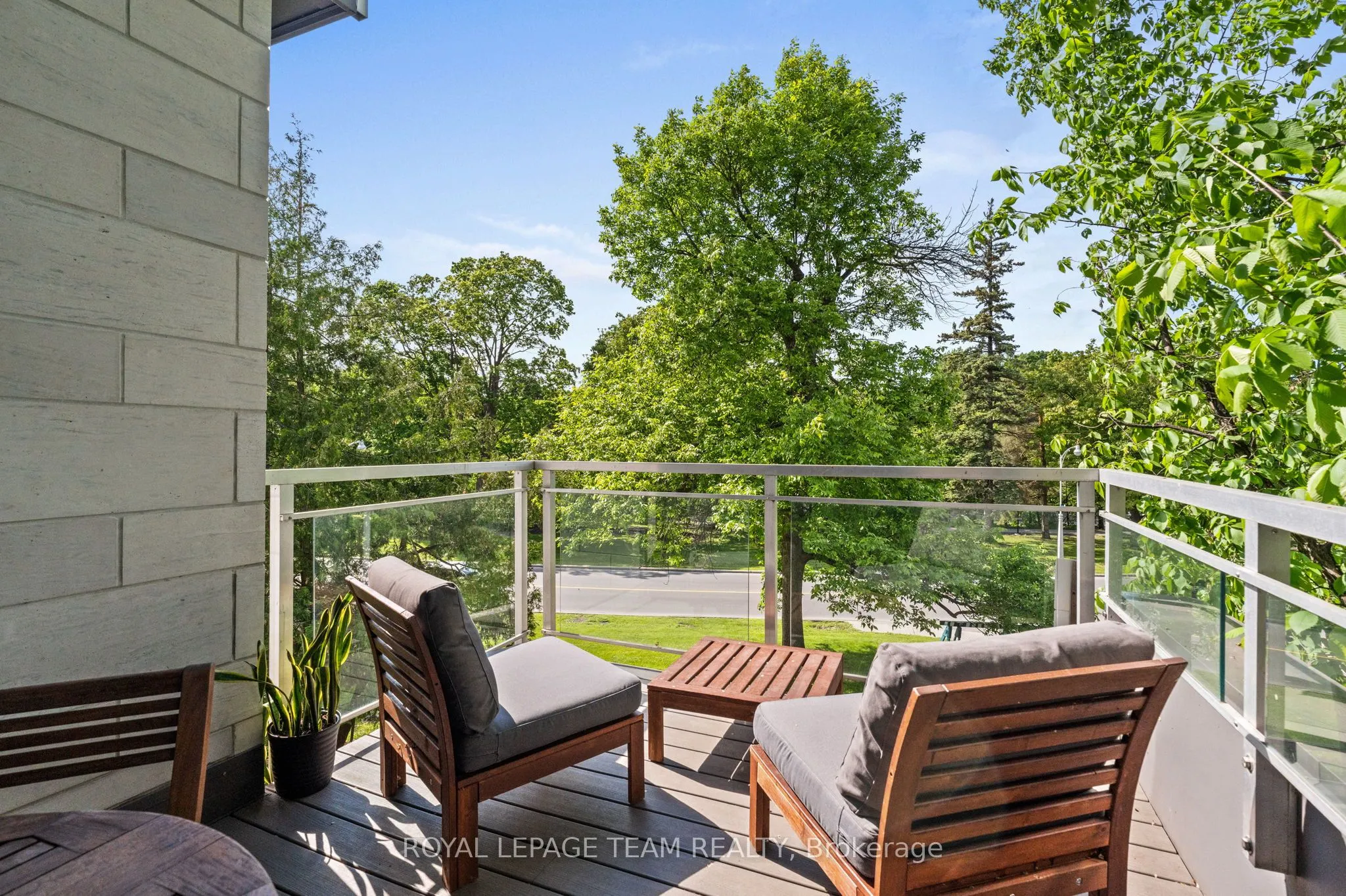 5 Rosedale Avenue