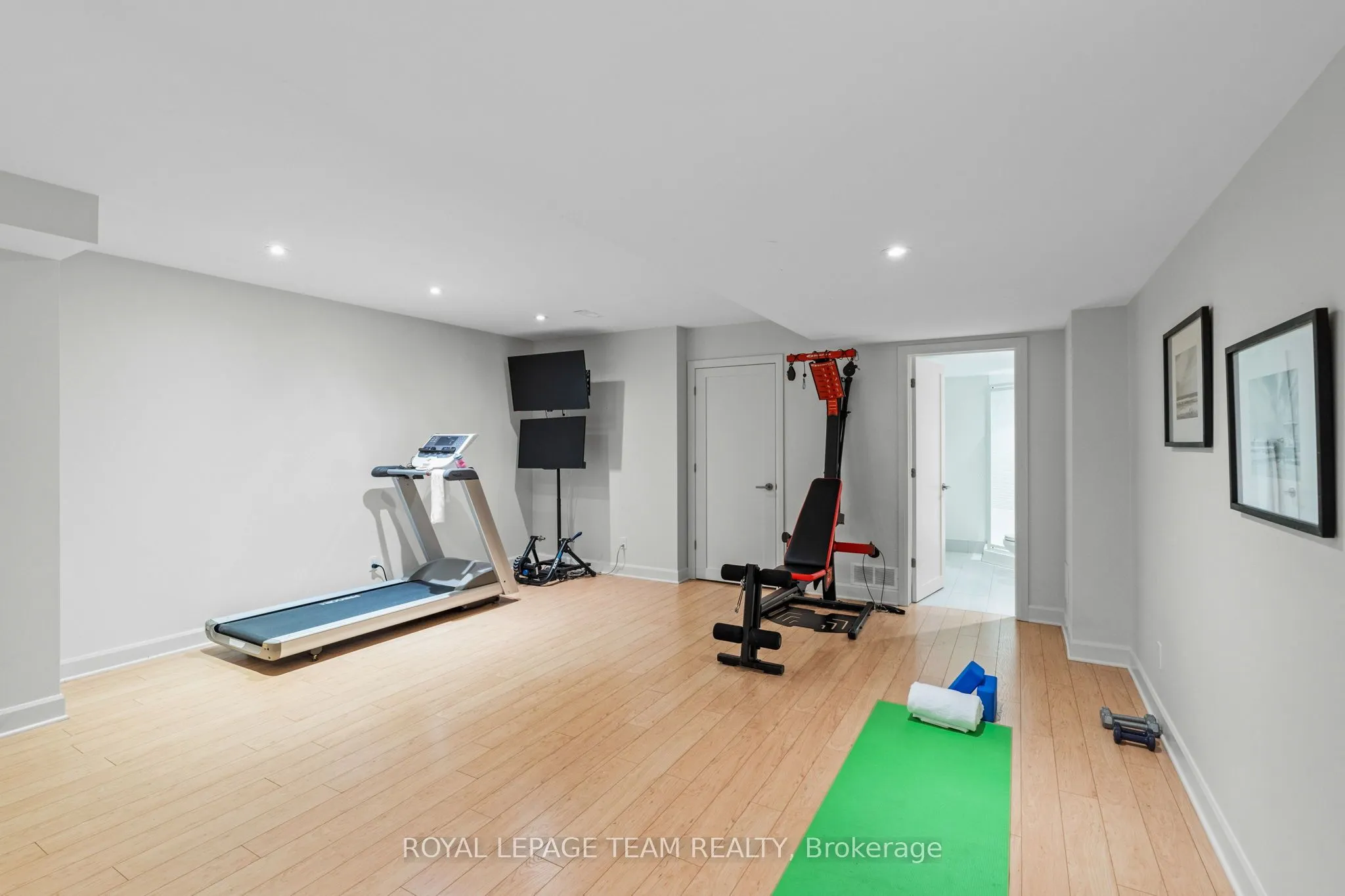 5 Rosedale Avenue