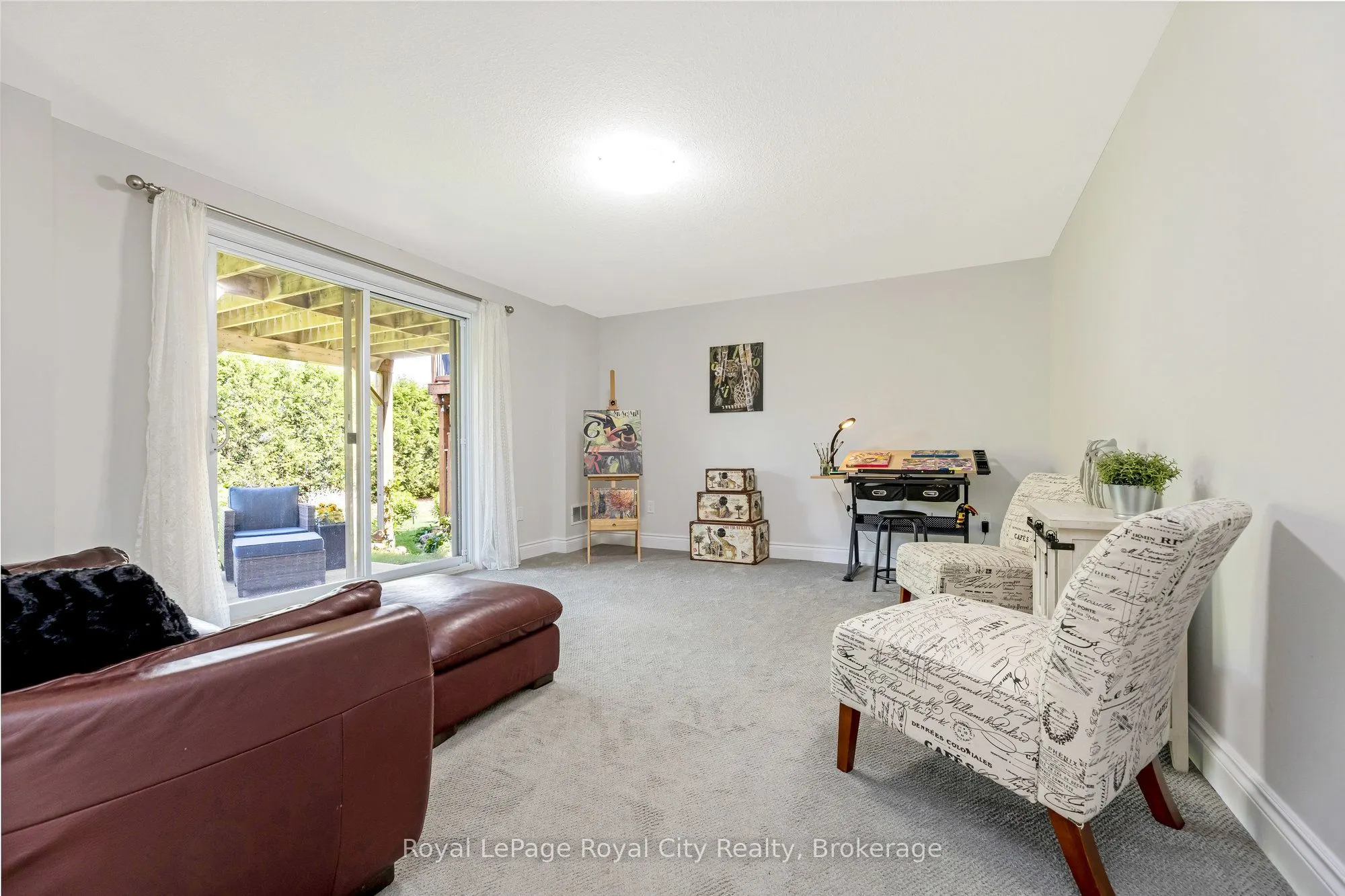 32 Chestnut Drive