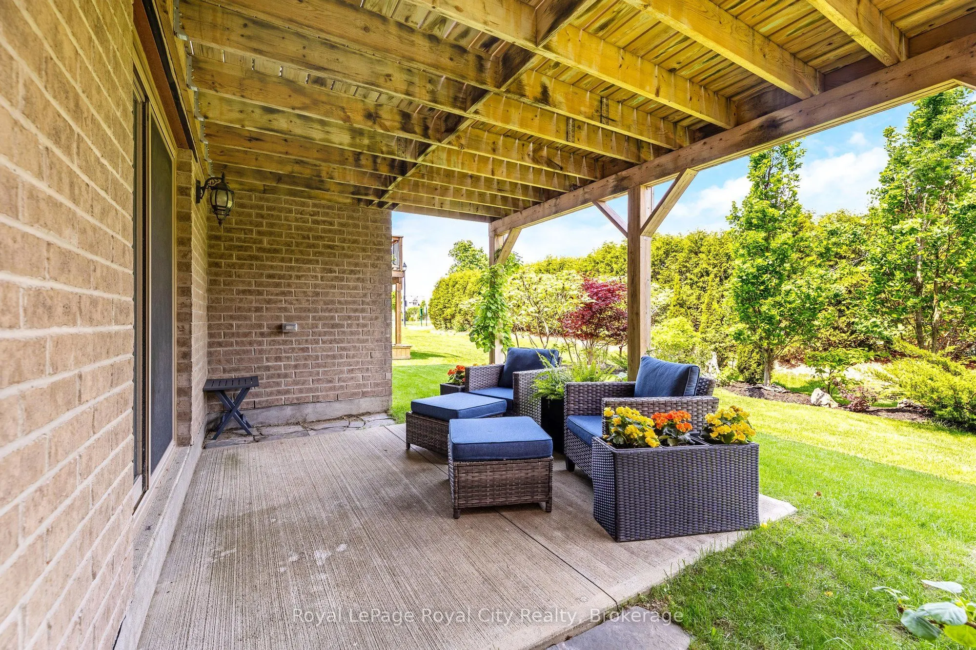 32 Chestnut Drive