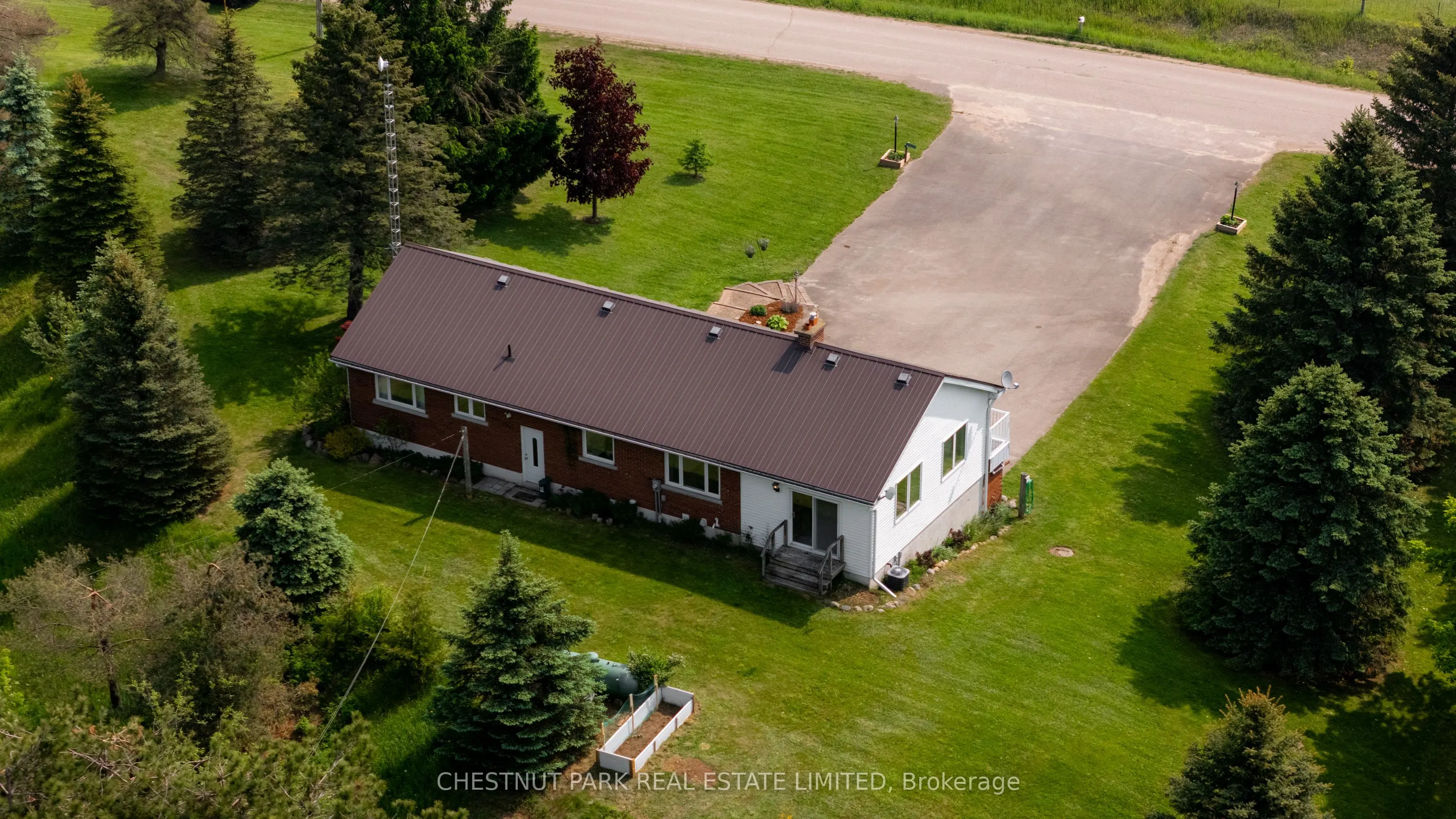 676400 Centre Road
