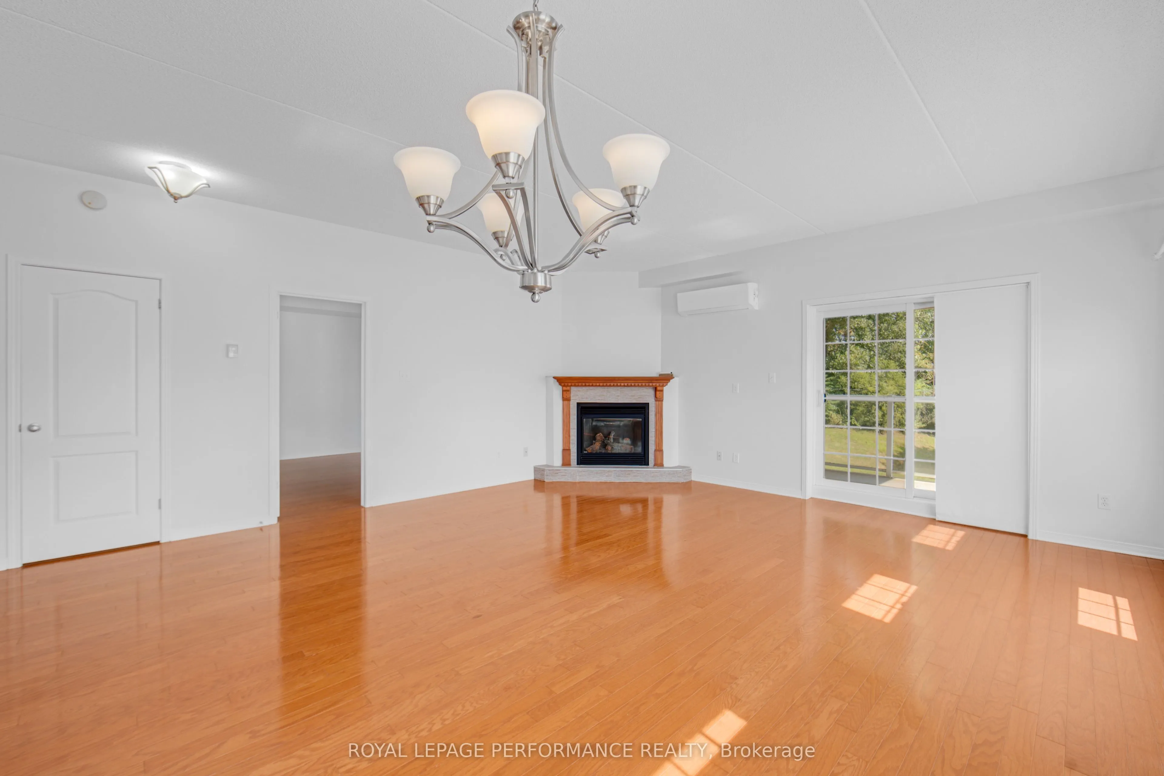 1404 Clement Street, #113