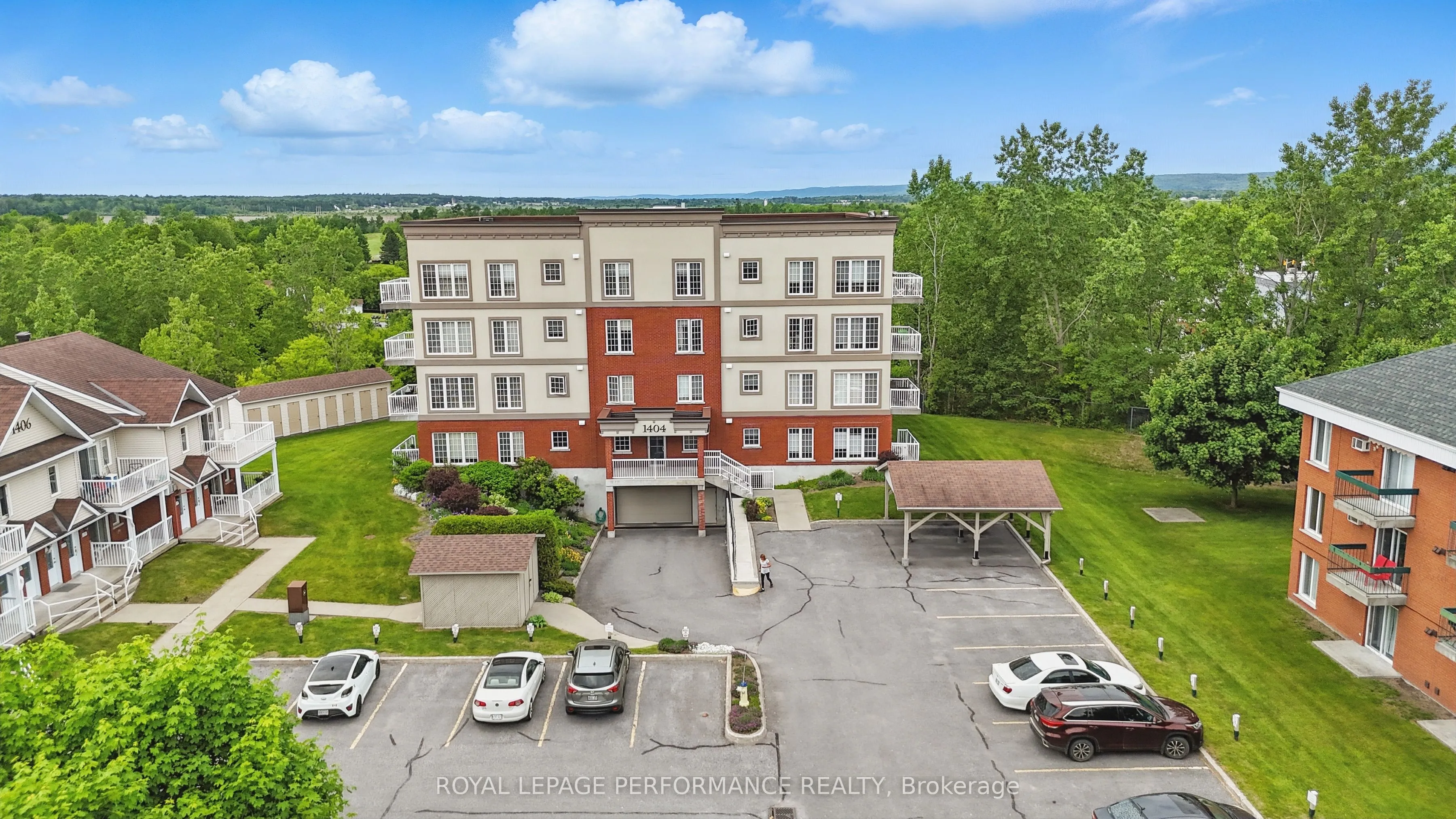 1404 Clement Street, #113