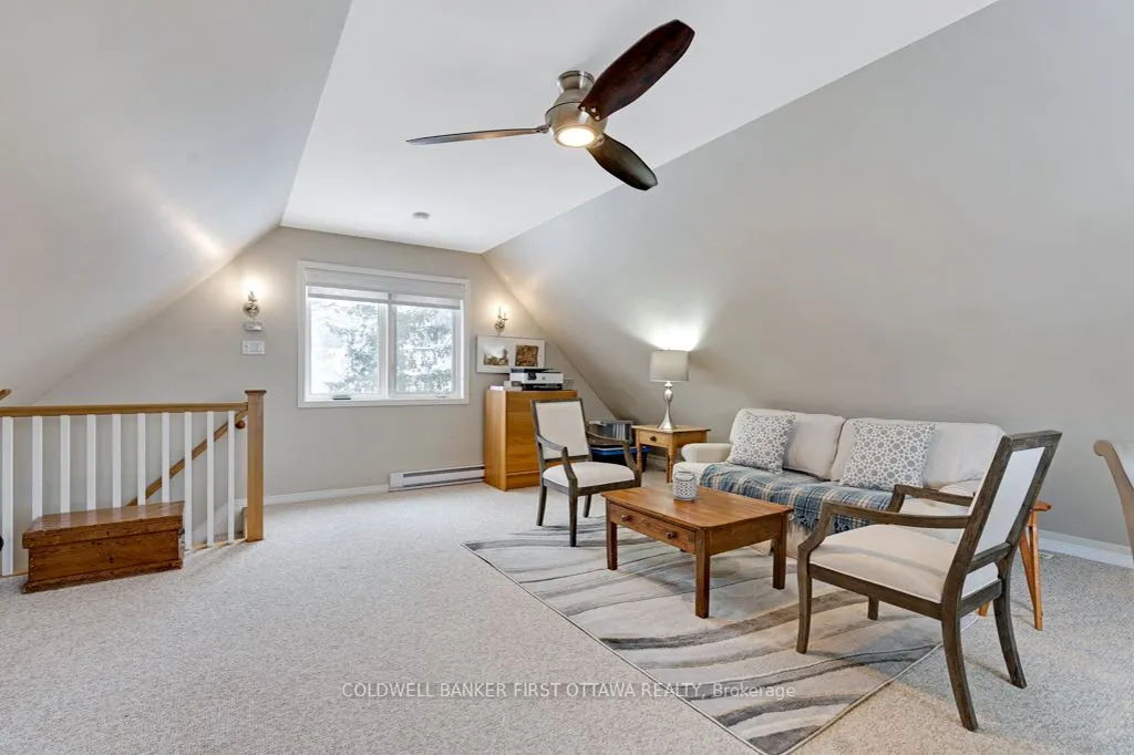 10 Perkins Boulevard