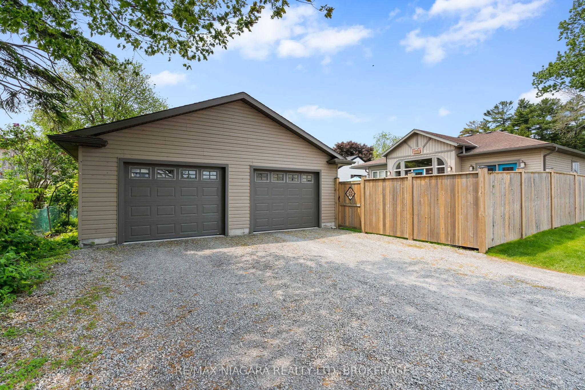 47 Rosemount Avenue