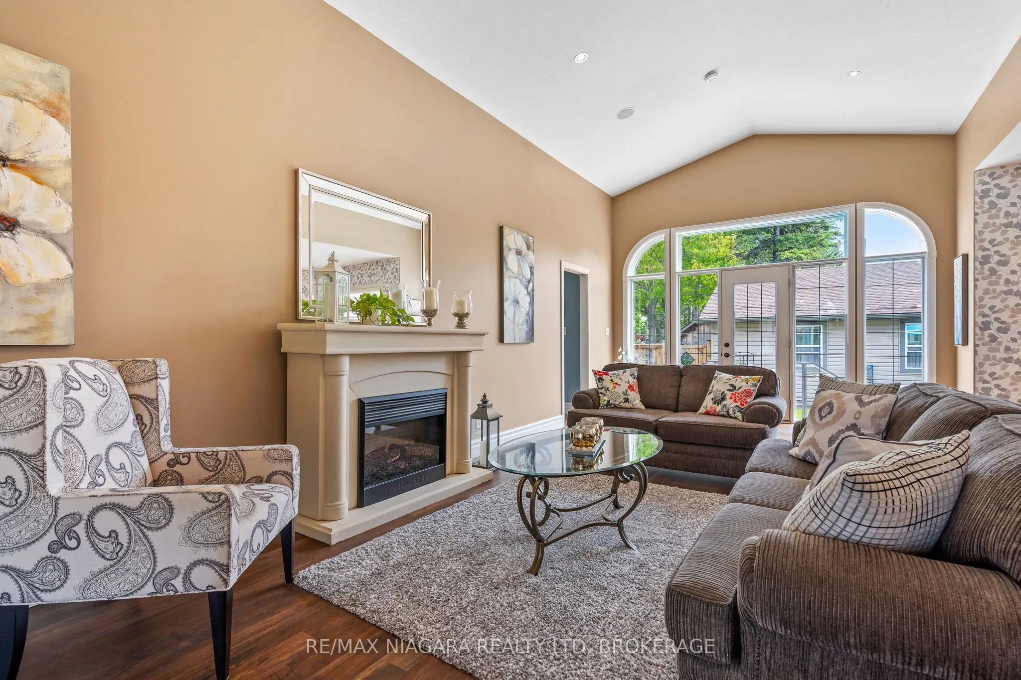 47 Rosemount Avenue