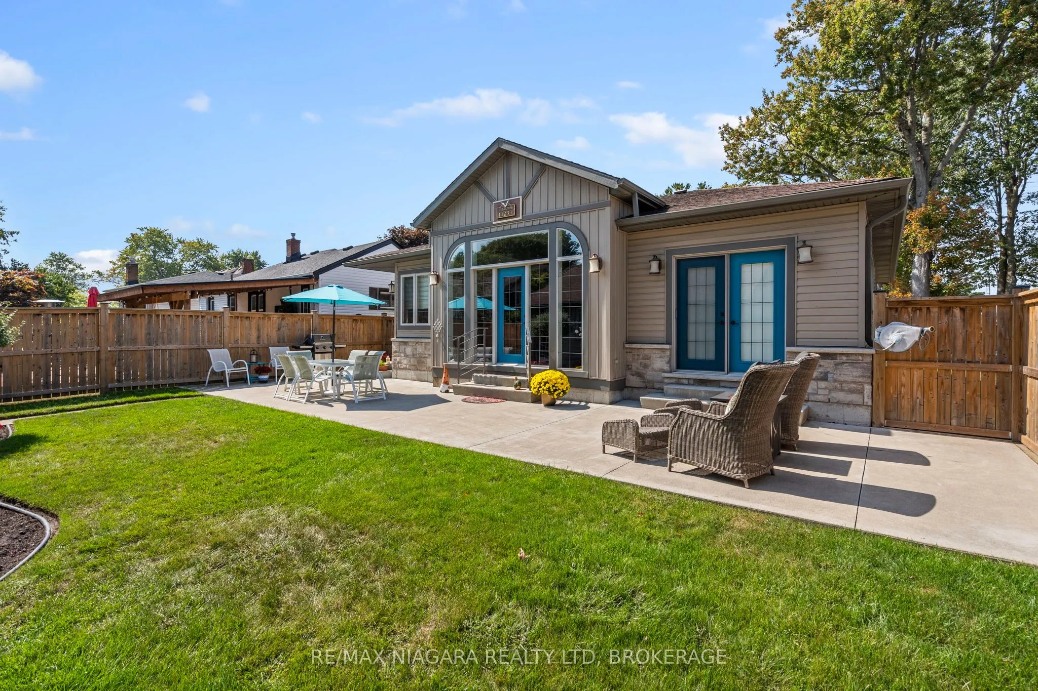 47 Rosemount Avenue