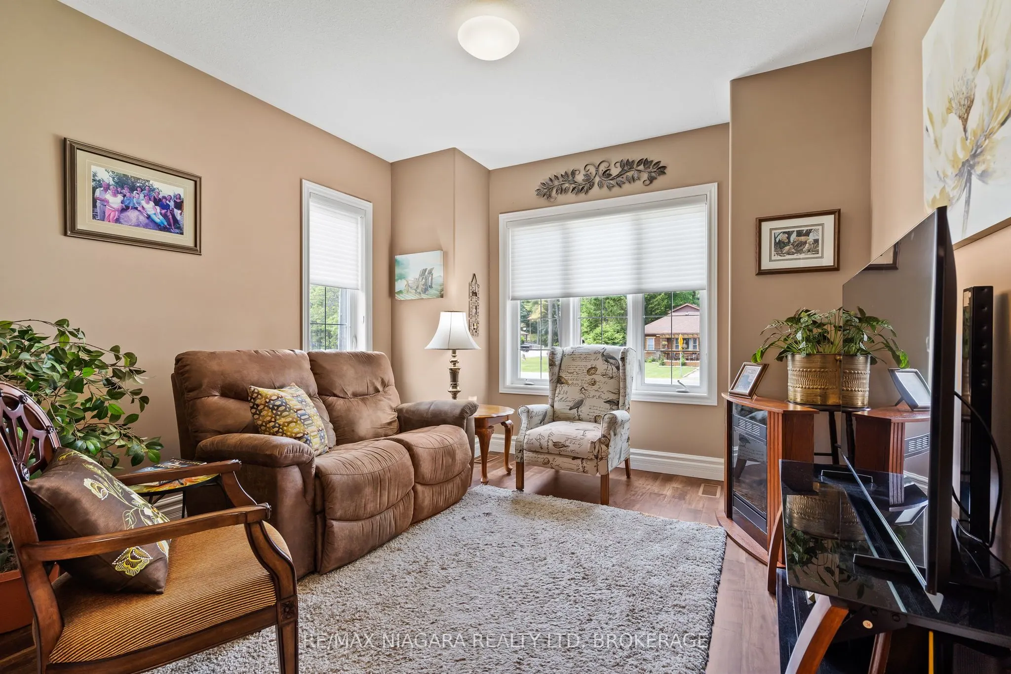 47 Rosemount Avenue