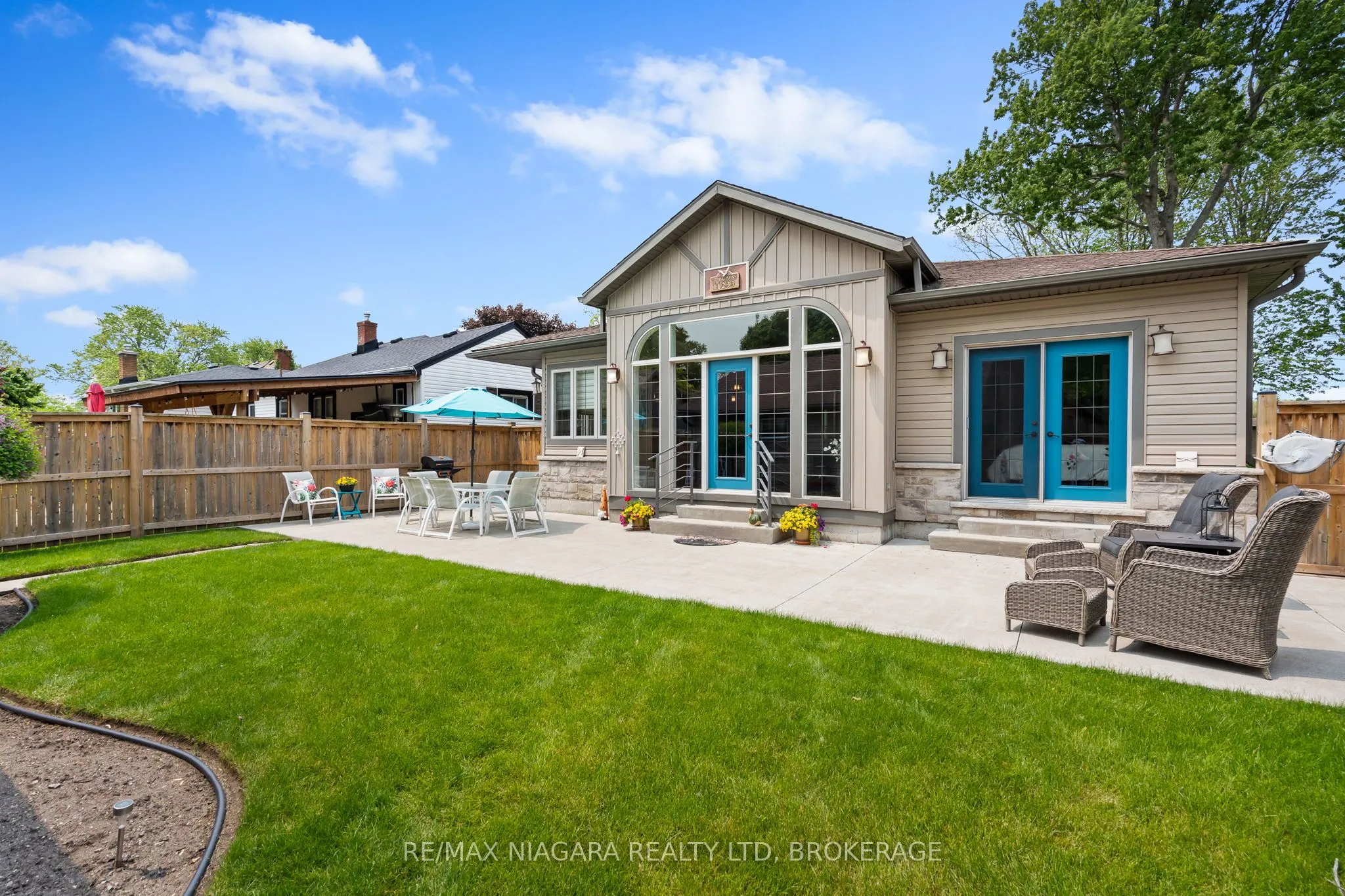 47 Rosemount Avenue