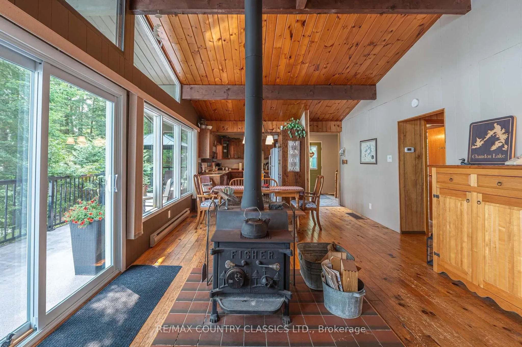 217 Moffat Road