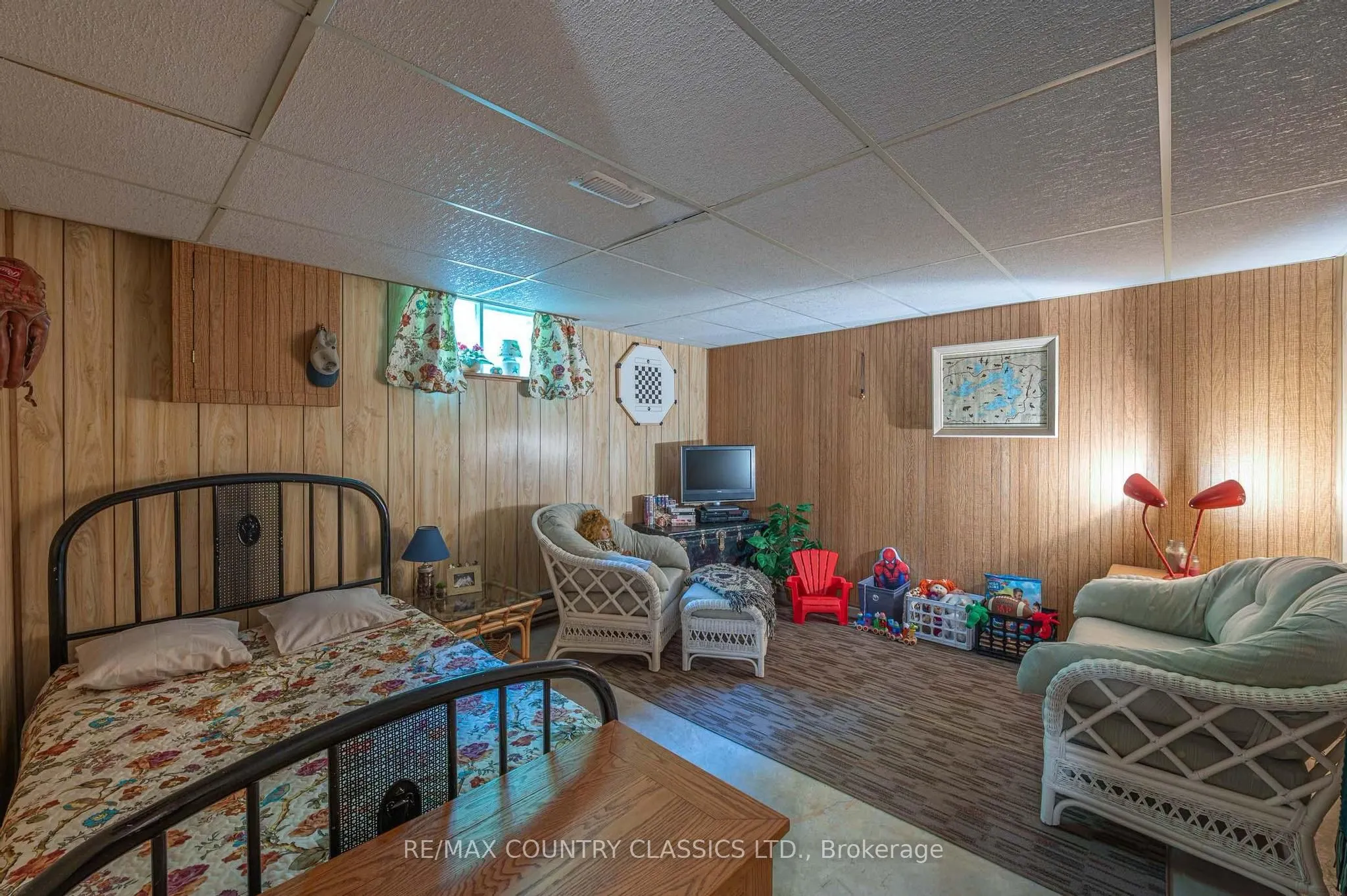 217 Moffat Road