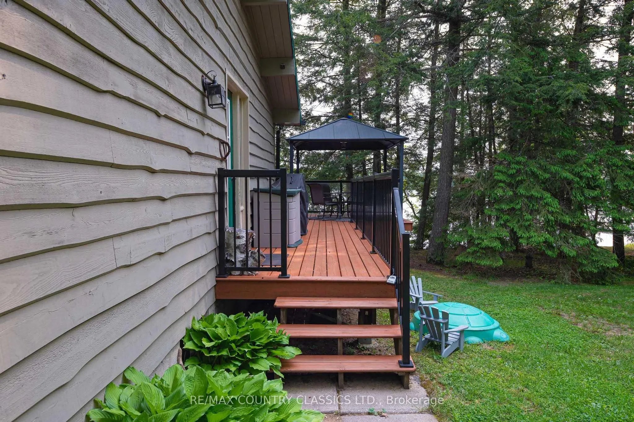 217 Moffat Road