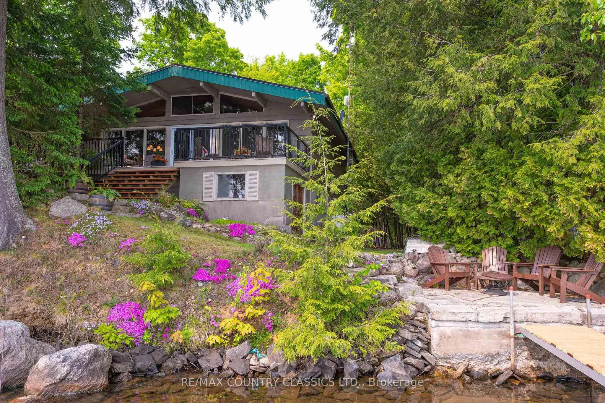 217 Moffat Road