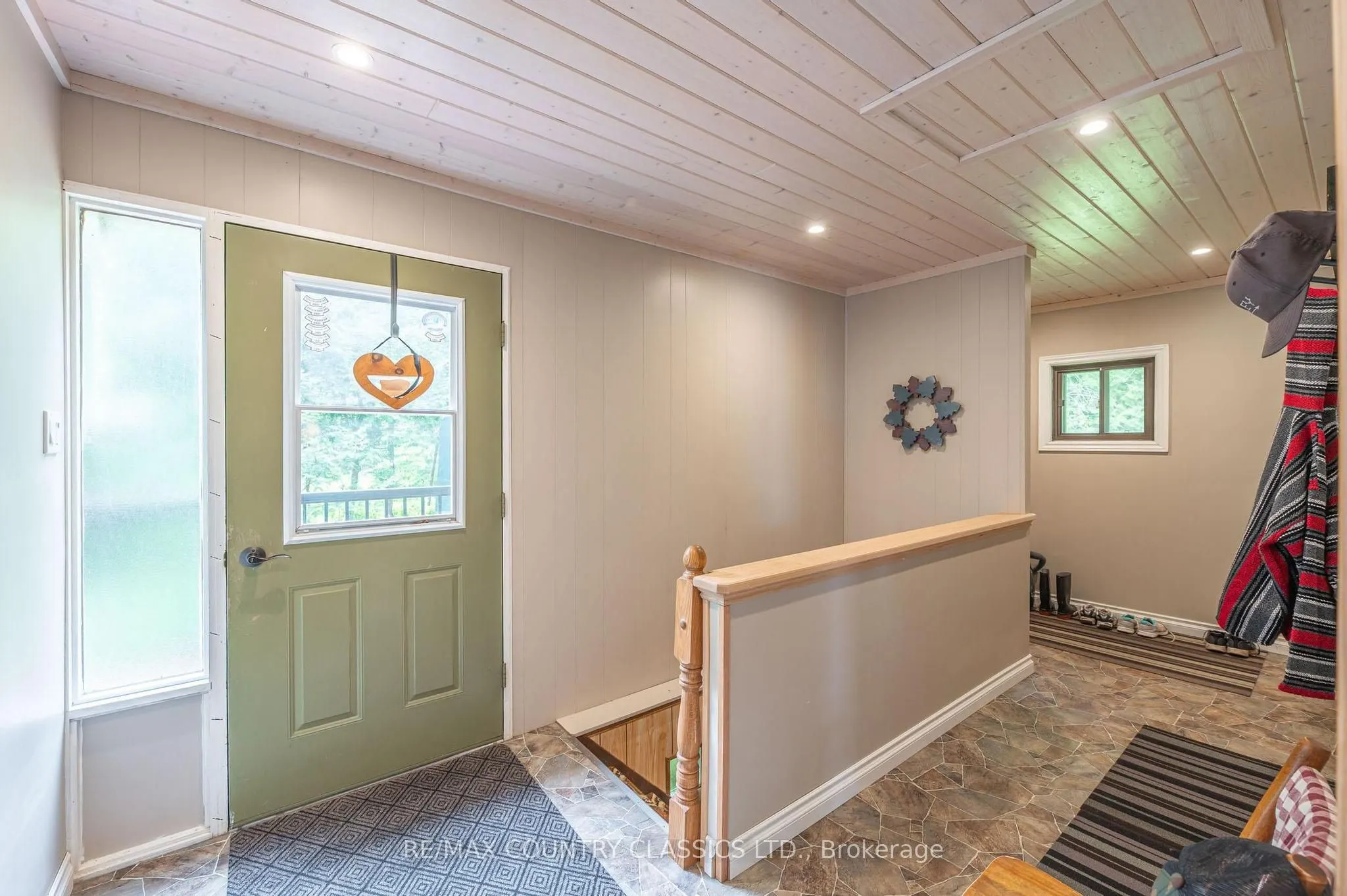 217 Moffat Road