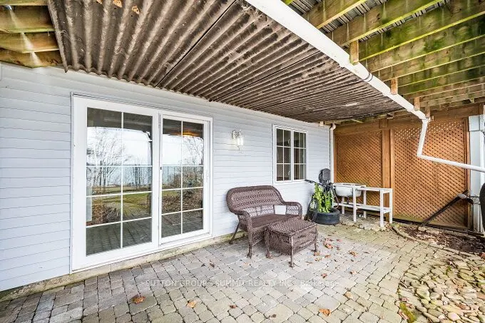 42 Morrison Crescent