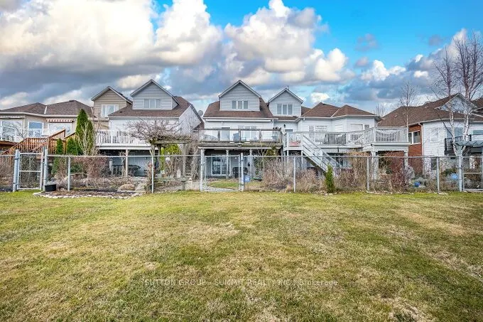 42 Morrison Crescent
