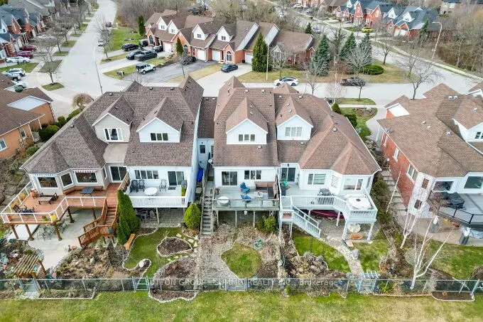 42 Morrison Crescent